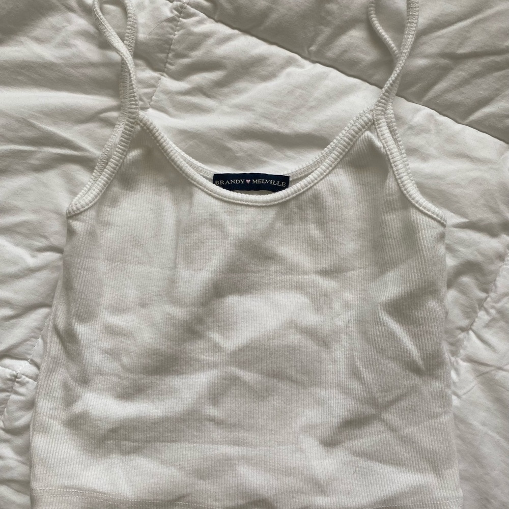 Brandy Melville crop tank
